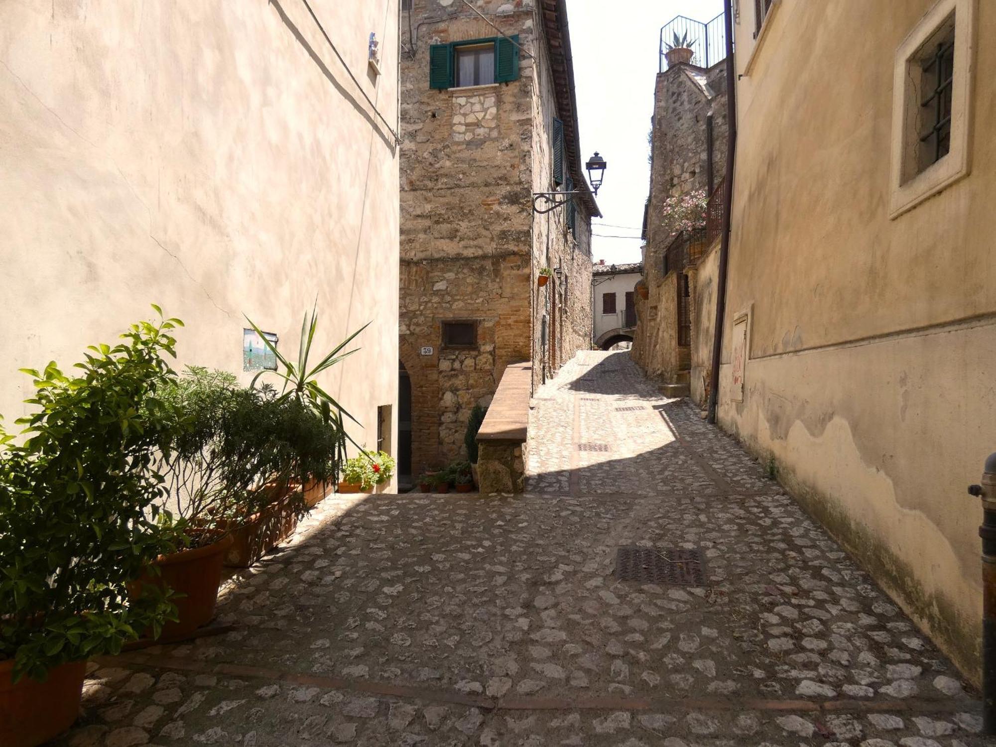 Scappo In Umbria, Casalina *