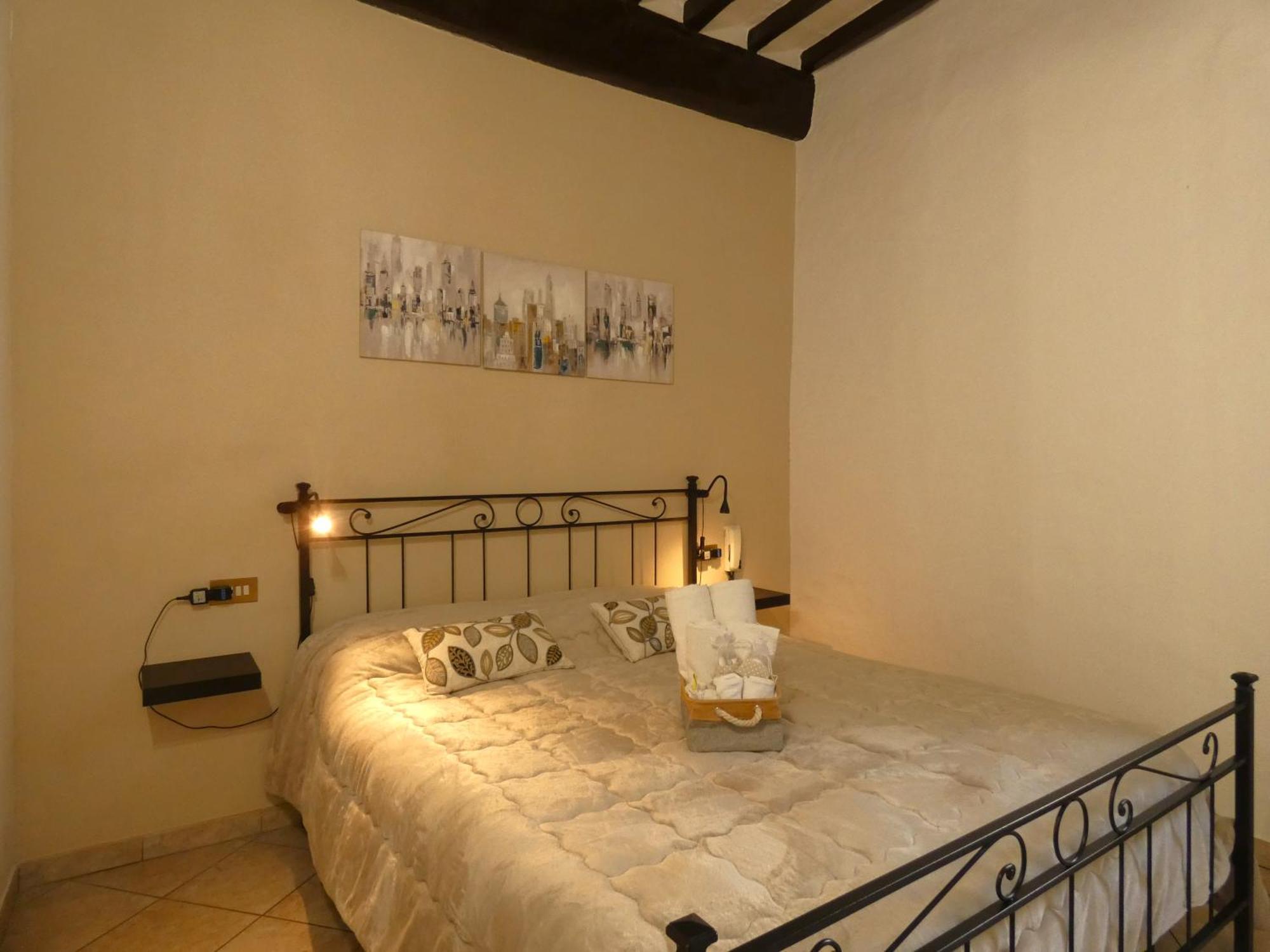 Scappo In Umbria, Casalina Amelia